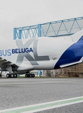 Вторая Beluga XL в небе: полет самолета для негабаритных грузов