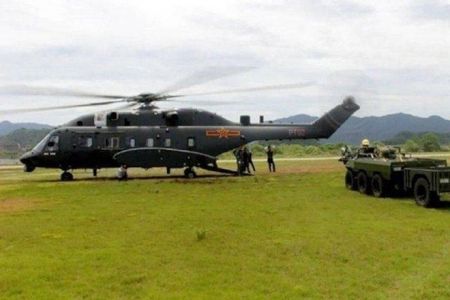 Китай показал новый военный вертолёт Z-8L