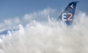 ВИДЕО: Embraer E195-E2 прошел испытания на пробежки по воде