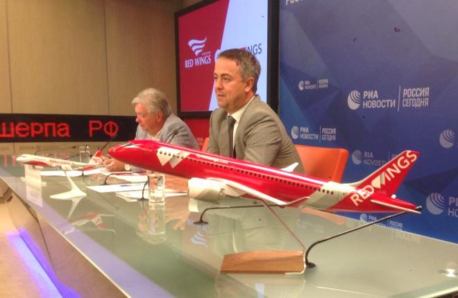 ФОТО: Red Wings представила два варианта обновленной ливреи