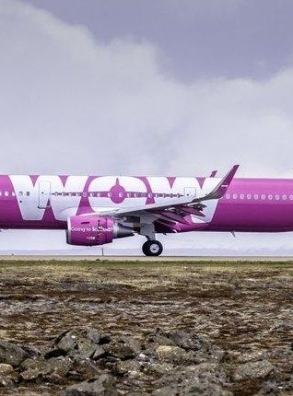 Icelandair приобретет своего низкотарифного конкурента WOW Air
