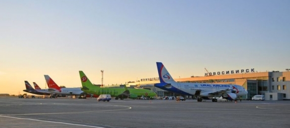 Аэропорт Толмачёво обслужил 5,4 миллиона пассажиров с начала года