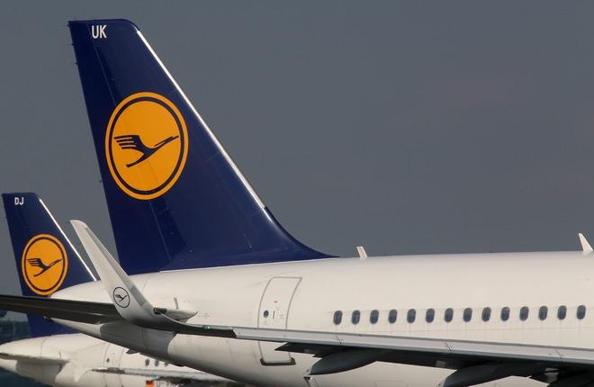 Главное за неделю: выпуск SSJ 100, рекорд Lufthansa, Norwegian в Иране