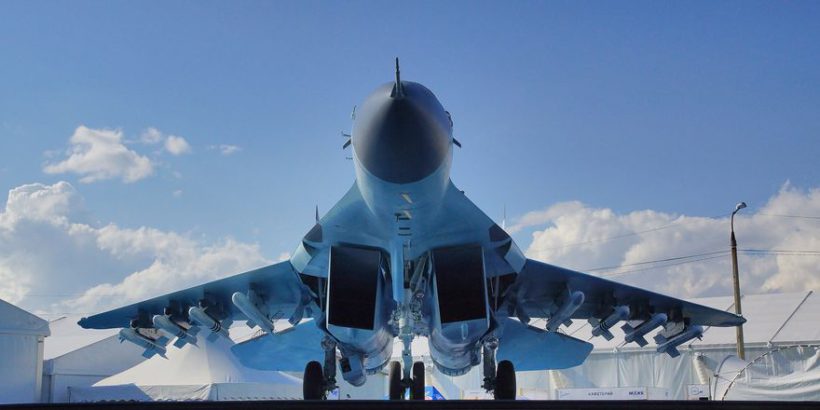 Что предлагает Россия для победы МиГ-35 в индийском тендере 8212; рассказал Илья Тарасенко