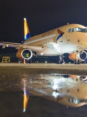 Авиакомпания «Азимут» получит девятый Superjet 100 в марте