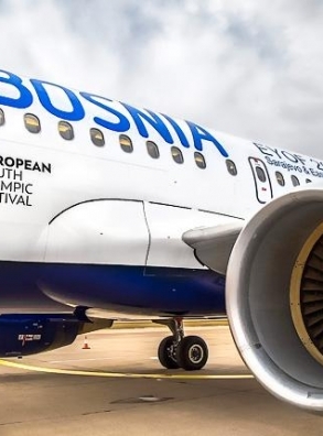 FlyBosnia приступила к полетам на бывшем самолете "России"