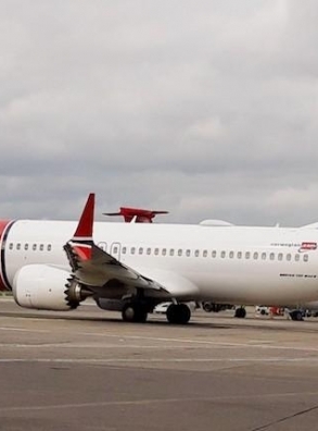 Norwegian вернула застрявший в декабре в Иране Boeing 737MAX-8