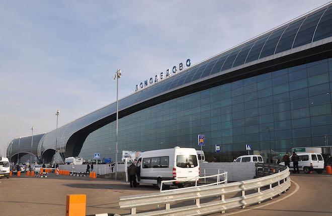 Аэропорт Домодедово не может использовать новый терминал из-за неготовности перрона
