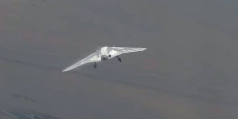 Первый полёт ударного БПЛА «Охотник» — видео