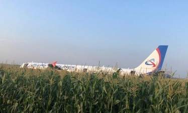 Главное за неделю: A321 приземлился в поле, "Победа" отступила, Boeing 777-8 отложен