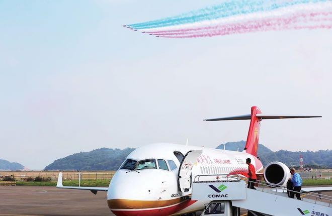 Крупнейшие авиакомпании Китая заказали 105 самолетов ARJ21