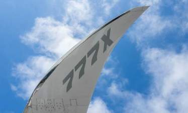 Статические испытания Boeing 777X закончились разгерметизацией салона