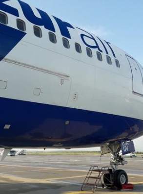 В Барнауле произошел инцидент с Boeing 767 авиакомпании Azur Air