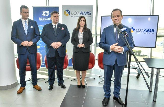 Polish Aviation Group построит в Польше крупный центр ТОиР ВС
