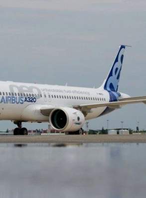 "Аэрофлот" обсудит сделки по лизингу шести самолетов семейства A320neo