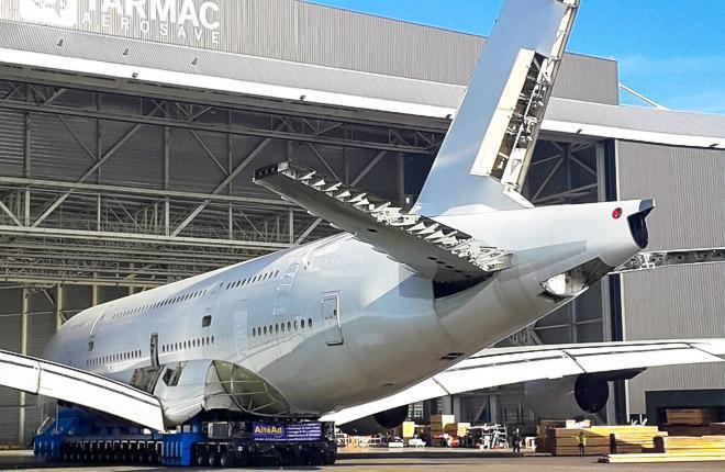 Провайдер Tarmac Aerosave утилизировал первый самолет Airbus A380