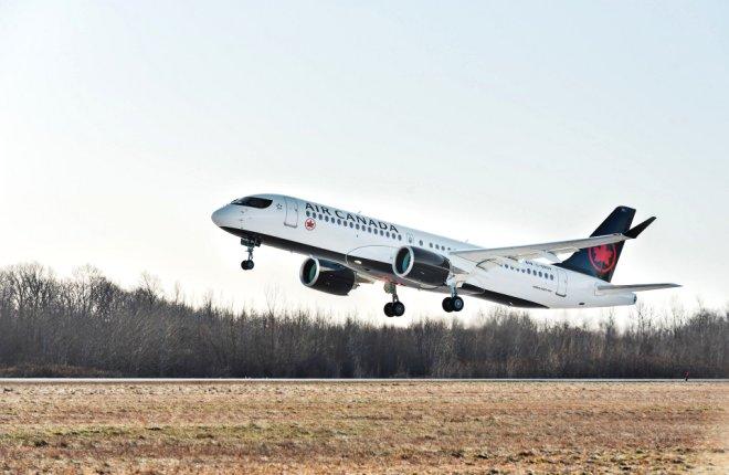 Канадский самолет A220 впервые поставили канадскому заказчику