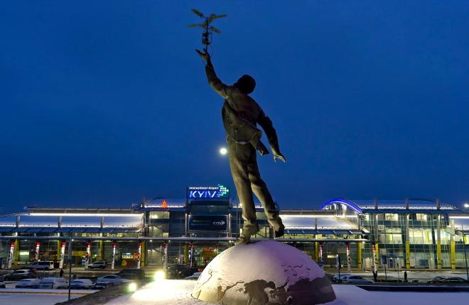 Для конкуренции с Борисполем аэропорт Киев намерен удлинить ВПП
