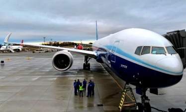 Широкофюзеляжный самолет Boeing 777Х впервые поднялся в небо