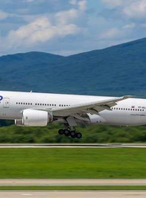 Авиакомпанию "ИрАэро" покинул последний самолет Boeing 777