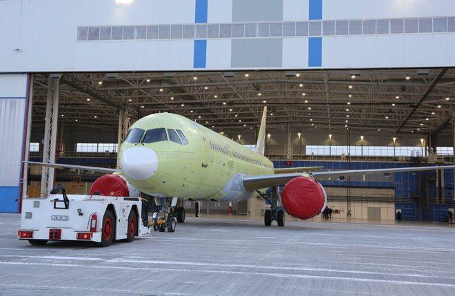 Завершена постройка самолета МС-21 оснащенного российскими двигателями
