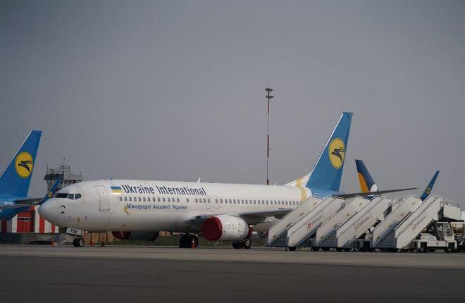 Пассажиропоток «Международных авиалиний Украины» сократился в 4 раза