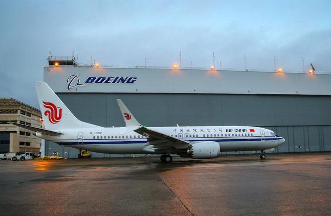 Крупнейший потребитель Boeing 737MAX не торопится ресертифицировать самолет
