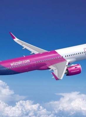 Крупнейший акционер Wizz Air продал половину своей доли