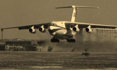 50 лет назад совершил первый полет транспортный самолет Ил-76