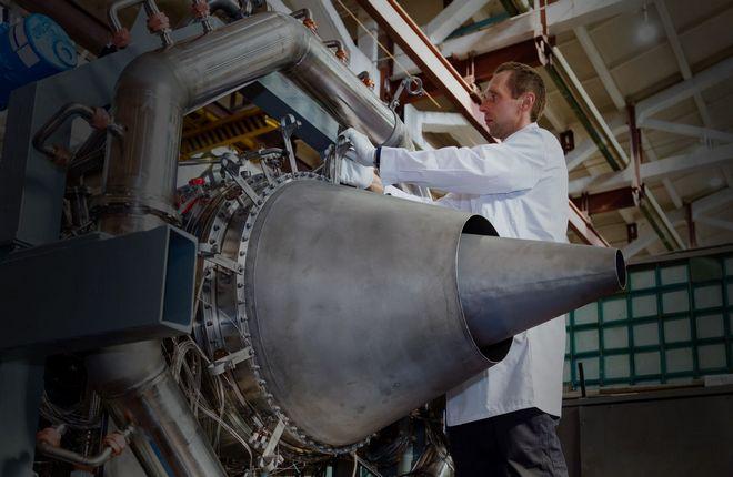 Собран первый опытный газогенератор российского двигателя для Superjet-New