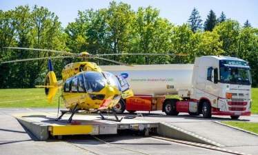 Спасательный вертолет впервые совершил полет на биотопливе