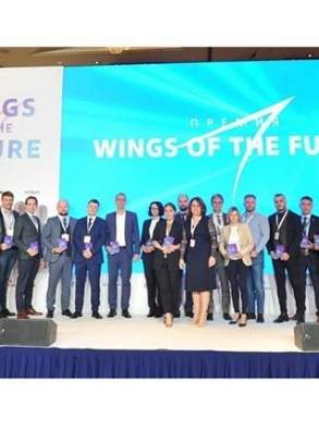 Молодые лидеры авиатранспортной отрасли получили награды
