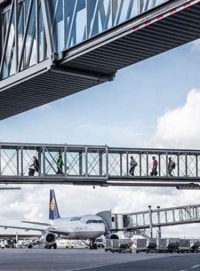 Европейские аэропорты потеряли 1,4 миллиарда пассажиров