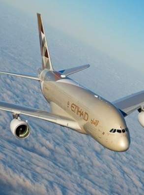Новый руководитель Etihad Airways возвращает в эксплуатацию мегалайнеры A380; к всеобщему удивлению