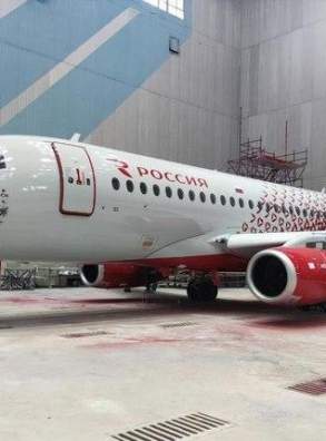 «Аэрофлот» завершил передачу отечественных самолетов Superjet 100 авиакомпании «Россия»