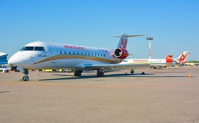 Авиакомпания «РусЛайн» будет летать из Пскова в Симферополь дважды в неделю