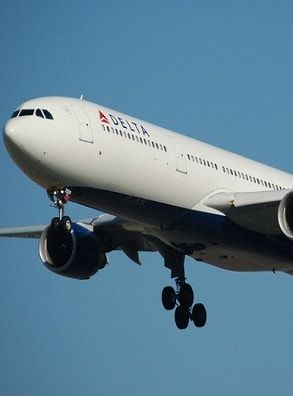Самолет Delta Air Lines A330 столкнулся с проблемой задымления при полете и совершил вынужденную посадку