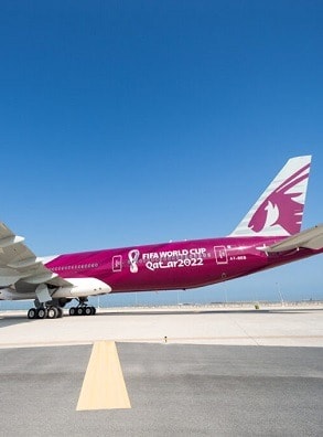 Авиакомпания Qatar Airways показала специальную ливрею Boeing 777