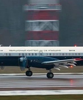 Опытный Ил-114-300 совершил посадку с одним работающим двигателем