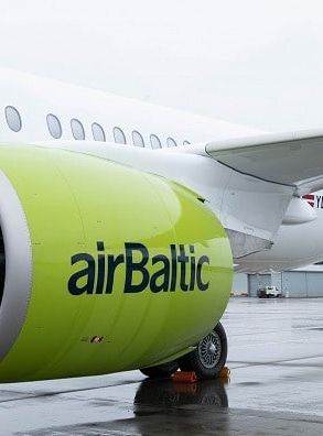 Латвийская авиакомпания airBaltic планирует начать регулярные полеты из Риги в Дубай