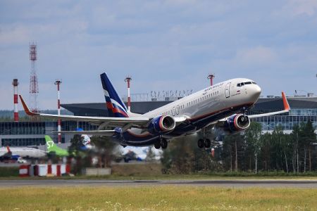 Аэропорт Красноярск обслужил за лето почти 1 000 000 пассажиров