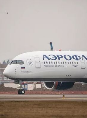 "Аэрофлот" и "Россия" получили допуски на рейсы на курорты Греции, Египта и ОАЭ