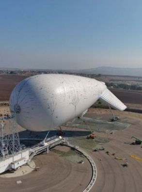 В Израиле запустили гигантский аэростат-радар