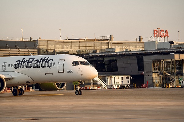 В октябре увеличилось число рейсов, обслуженных в аэропорту "Рига"