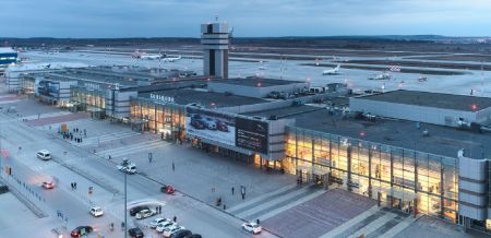 Интересные факты об аэропорте Кольцово. Как добраться до аэропорта, парковка и другое